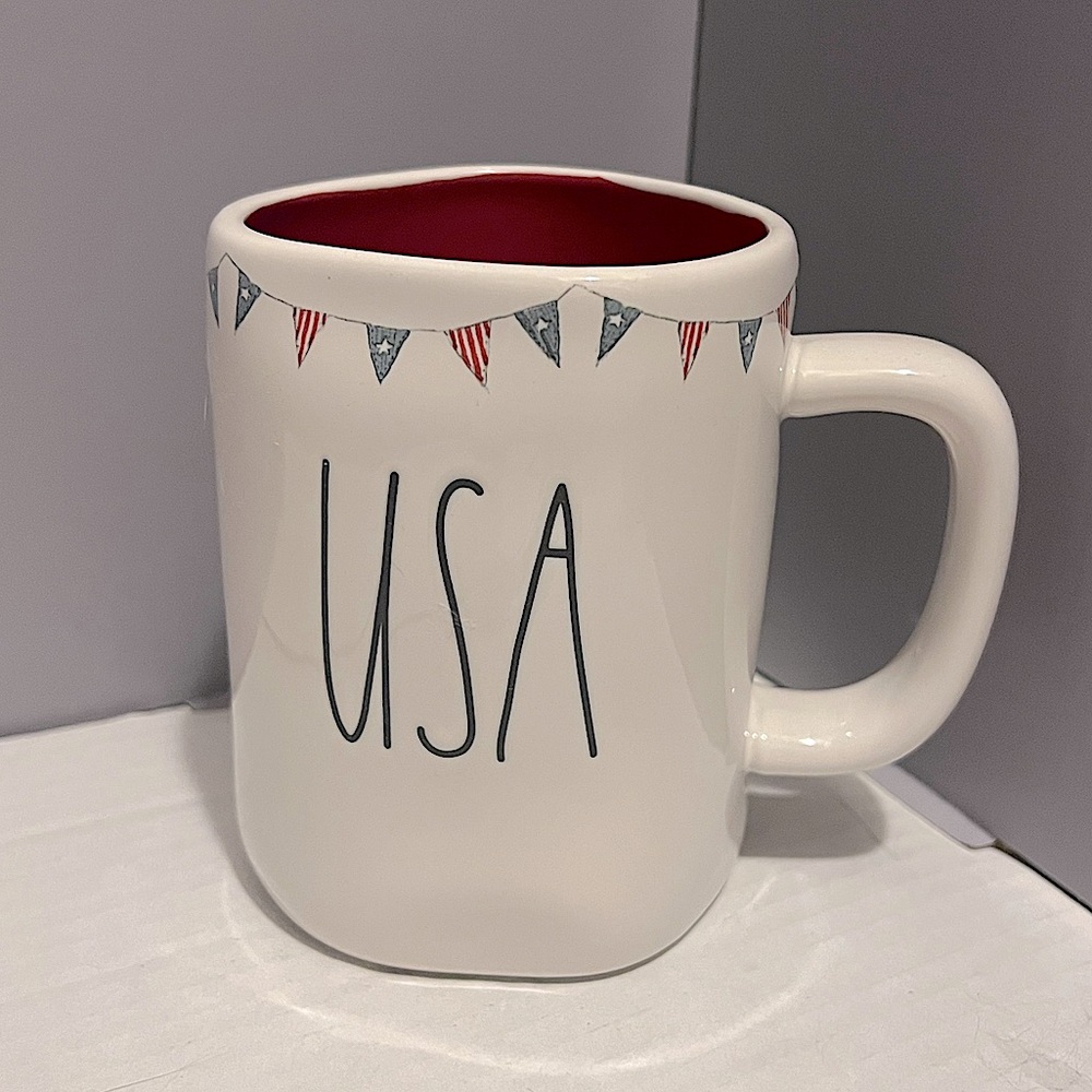 Rae Dunn - USA Mug